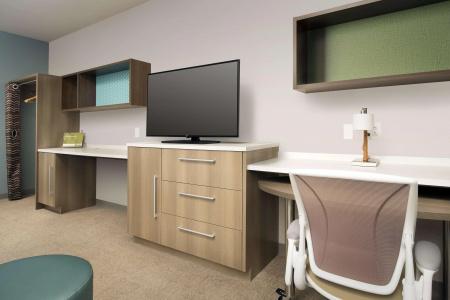 Home2 Suites By Hilton - 8