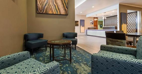 Best Western Plus Airport - Kci East - 14