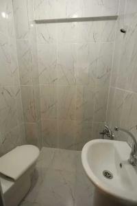 Nezahat Sultan Apart - 51