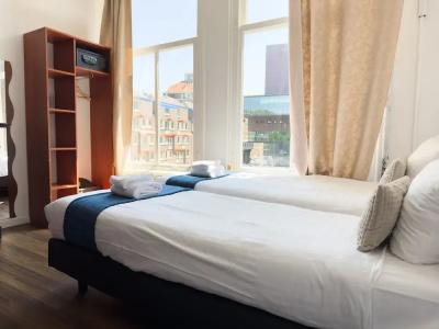 Amsterdam Inn - 5