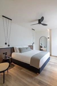 Athens Woo Suites - 86