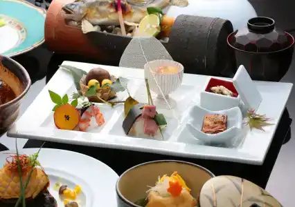 Taisenkaku - 10