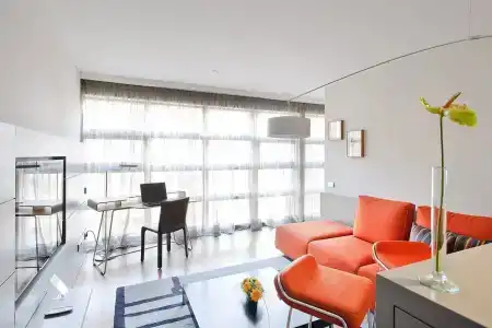 Reina Petronila - 14
