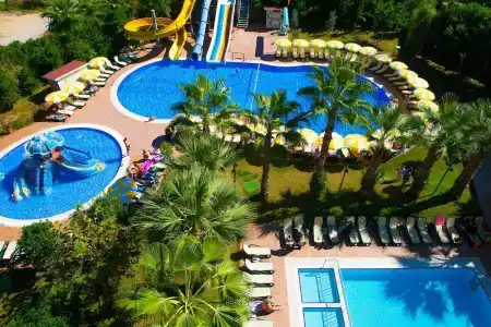 Gardenia Beach - 57