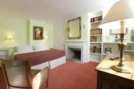 Relais Du Louvre - 101
