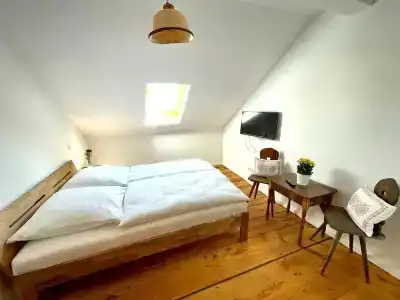 Bayerischer Hof - 51