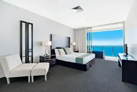 Ultiqa Air On Broadbeach - 335