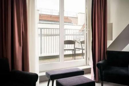 ArtAna Boutique Six - 70