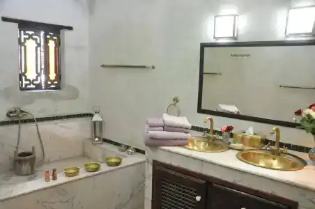 Riad Adarissa - 10
