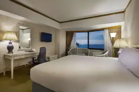 Hilton Izmir - 3