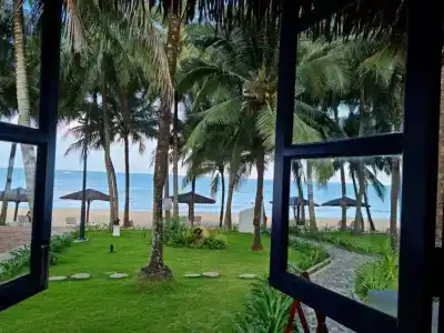 L'Azure Resort and Spa - 74