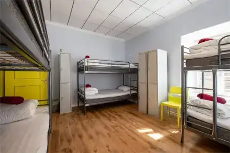 OldHouse Hostel - 24