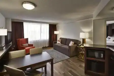 Embassy Suites Washington D.C. - at the Chevy Chase Pavilion - 44