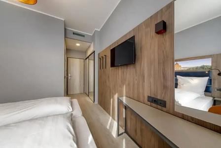 Smart Stay Station - 42