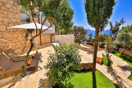 Villa Kale Suites with heated pool in winter - 108
