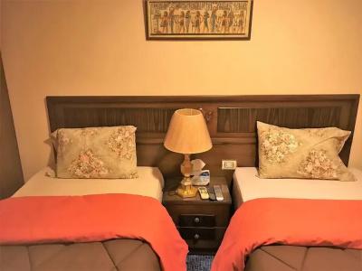 3 Pyramids View Inn - 47