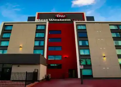 Best Western Plus North York & Suites - 0