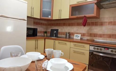 Divan i chemodan on Uritsky str. - 11
