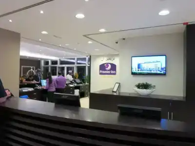 Premier Inn Abu Dhabi International Airport - 29