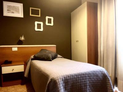 Ares Milano - 4