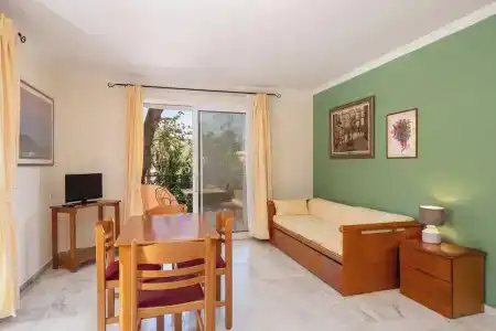 Odysseus Palace - 55