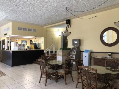 Lombardy Inn - 21