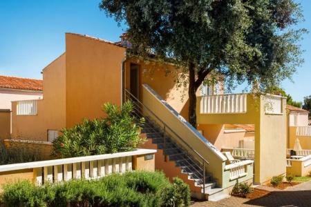 Resort Amarin - 100