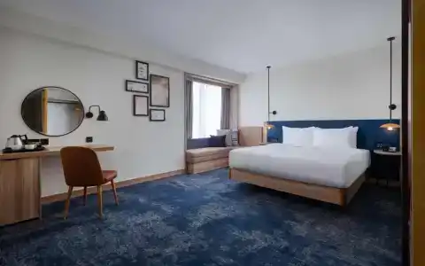 Hilton Garden Inn - 75