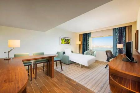 Hilton Garden Inn Ras Al Khaimah - 46