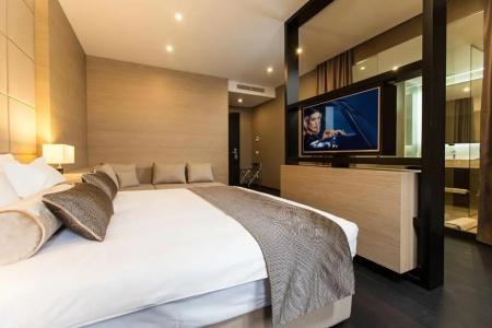 Dominic Smart & Luxury Suites - Republic Square - 62