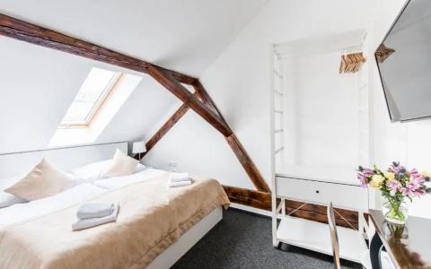 Downtown Bratislava B&B - 70