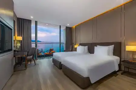 Le Sands Oceanfront Danang - 4