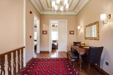 White Palace Old City Boutique - 16