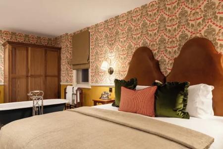 The Drayton Court - 170