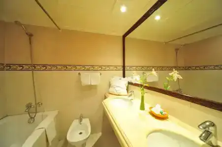 El Andalous Lounge & Spa - 91