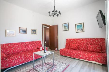 Garden Apartment - 110