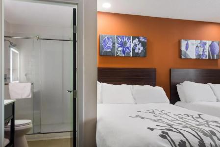 Erie Inn and Suites - 3