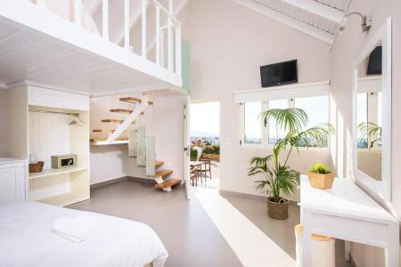 Notos Heights & Suites - 6