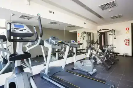Ivory Playa Sports & Spa - 16