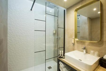 Best Western Plus Opéra Batignolles - 25