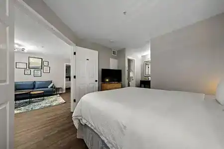Quality Suites Atlanta Buckhead Village North - 88