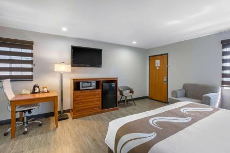 Quality Inn Near Hollywood Walk of Fame - 19