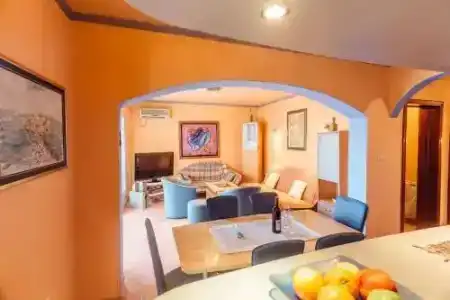 Lux Apartment Budva - 16