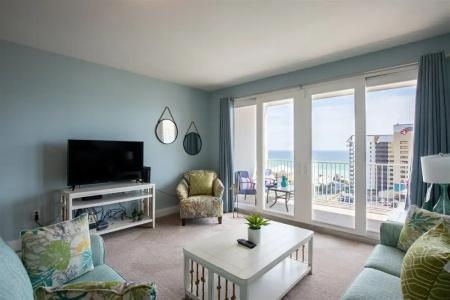Laketown Wharf by Collection - 4