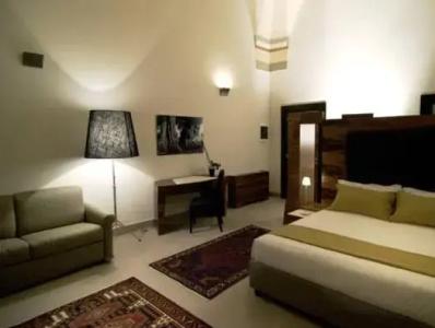 Alvino Suite And Breakfast - 16
