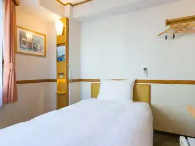 Toyoko Inn Tsuruhashi Ekimae - 23