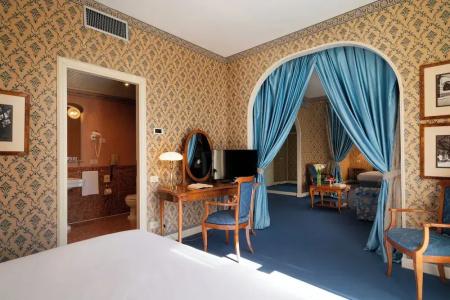 Grand Astoria - 5