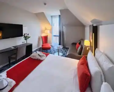 Mercure Cathedrale - 71