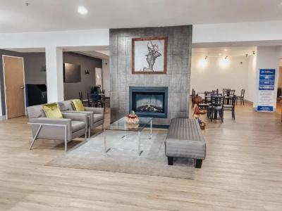 Best Western Plus Peppertree Airport Inn - 17