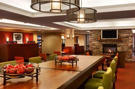 Hampton Inn - Colchester - 20